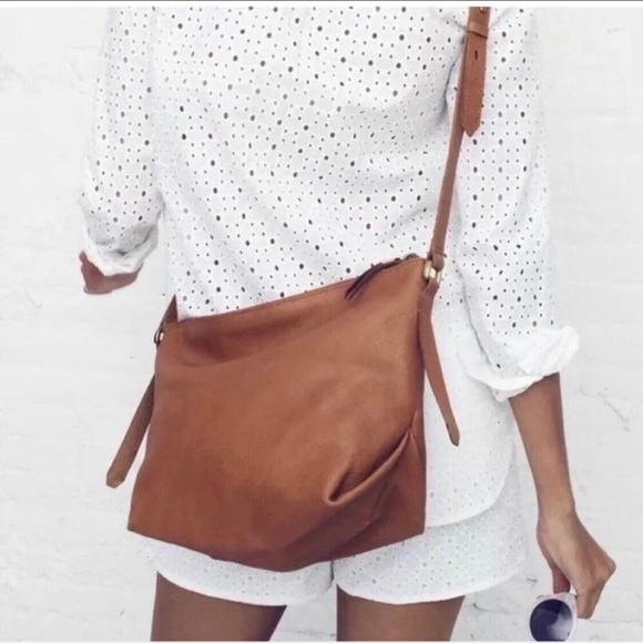 Madewell Handbags - 🚫SOLD🚫madewell • sutton hobo crossbody